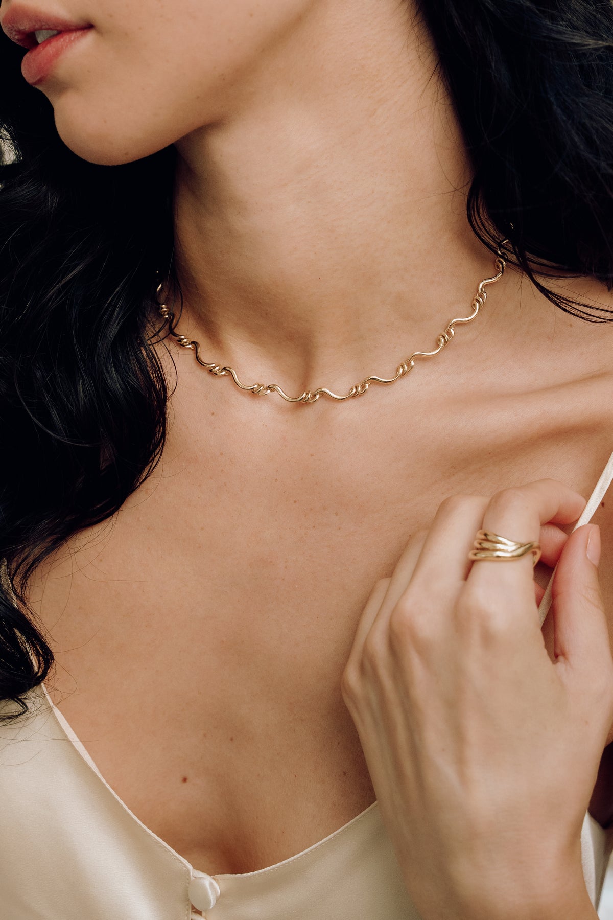Seen Necklace - Yellow Gold Detail #Metal_Yellow Gold